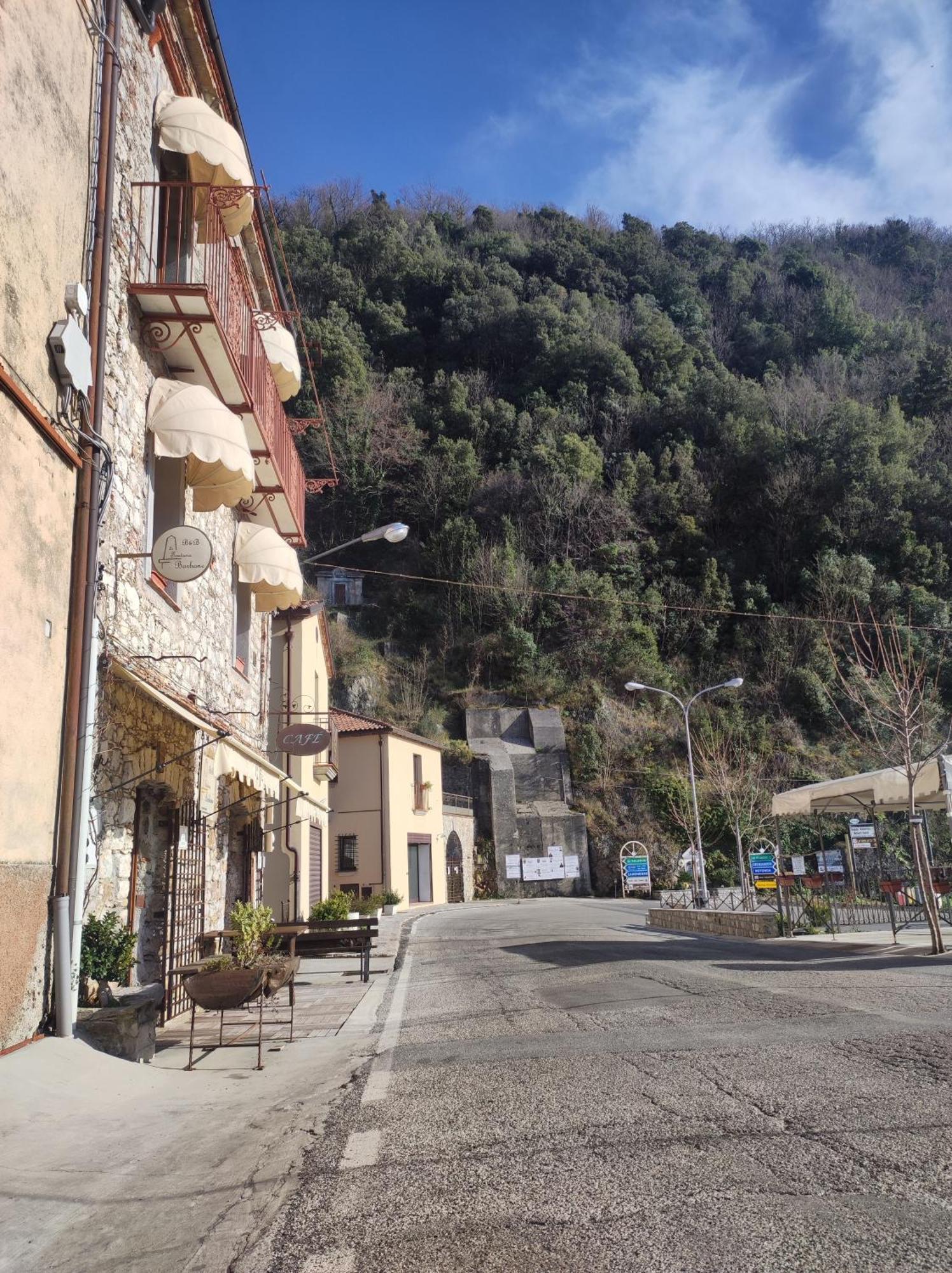 B&B La Fontana Borbone Lauria Inferiore Exterior foto