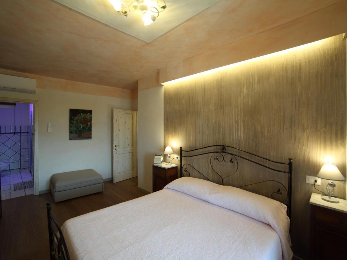 B&B La Fontana Borbone Lauria Inferiore Exterior foto
